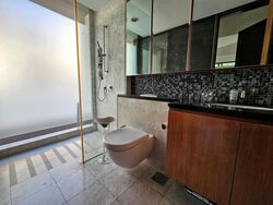 Harbourfront Avenue (D4), Detached #549573001